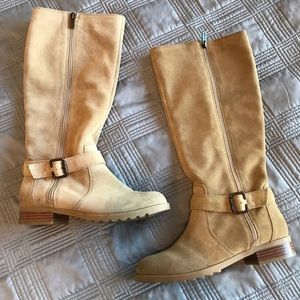 Kenneth Cole suede boots. Size 7.5